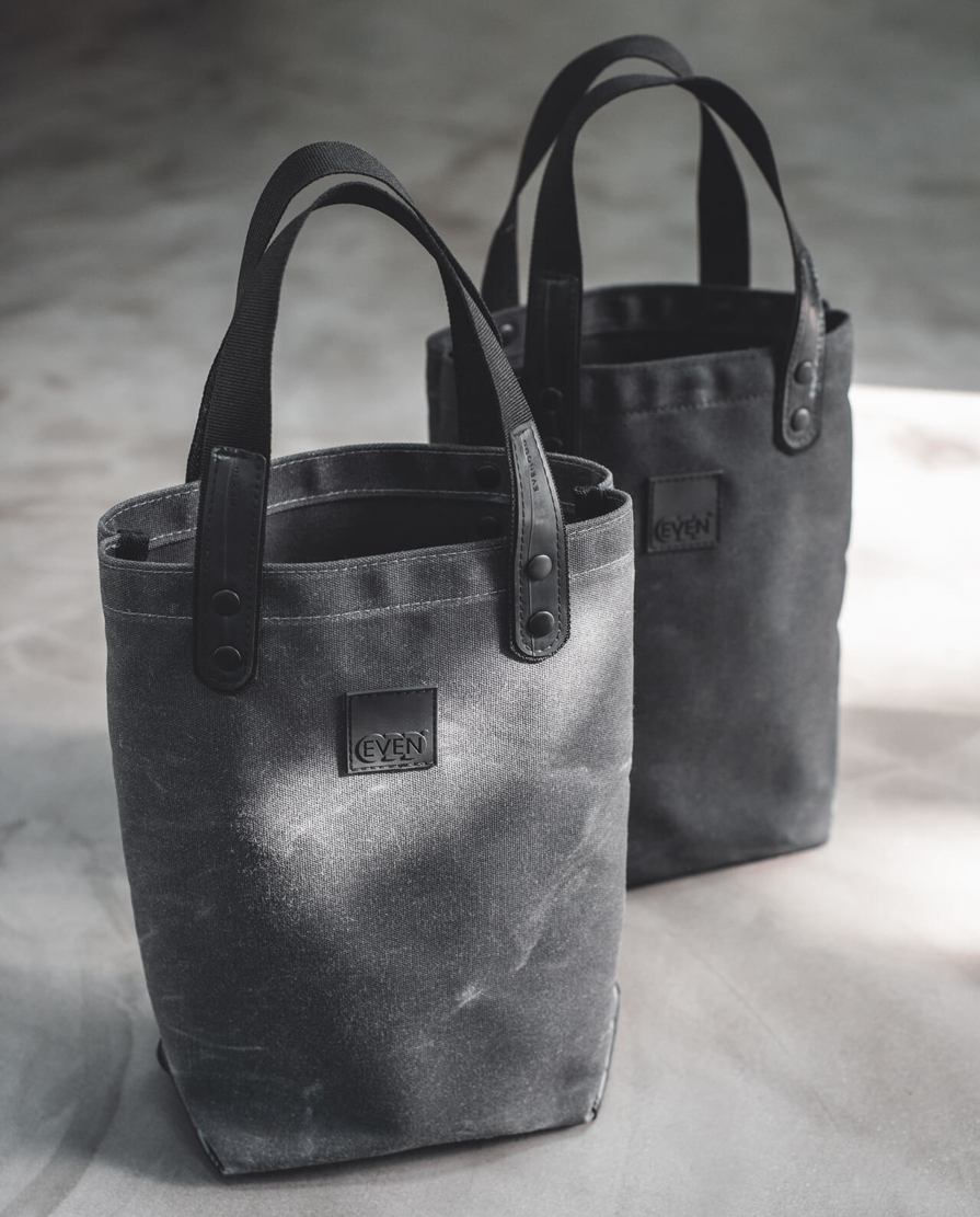 2 bottle waxed canvas wine tote