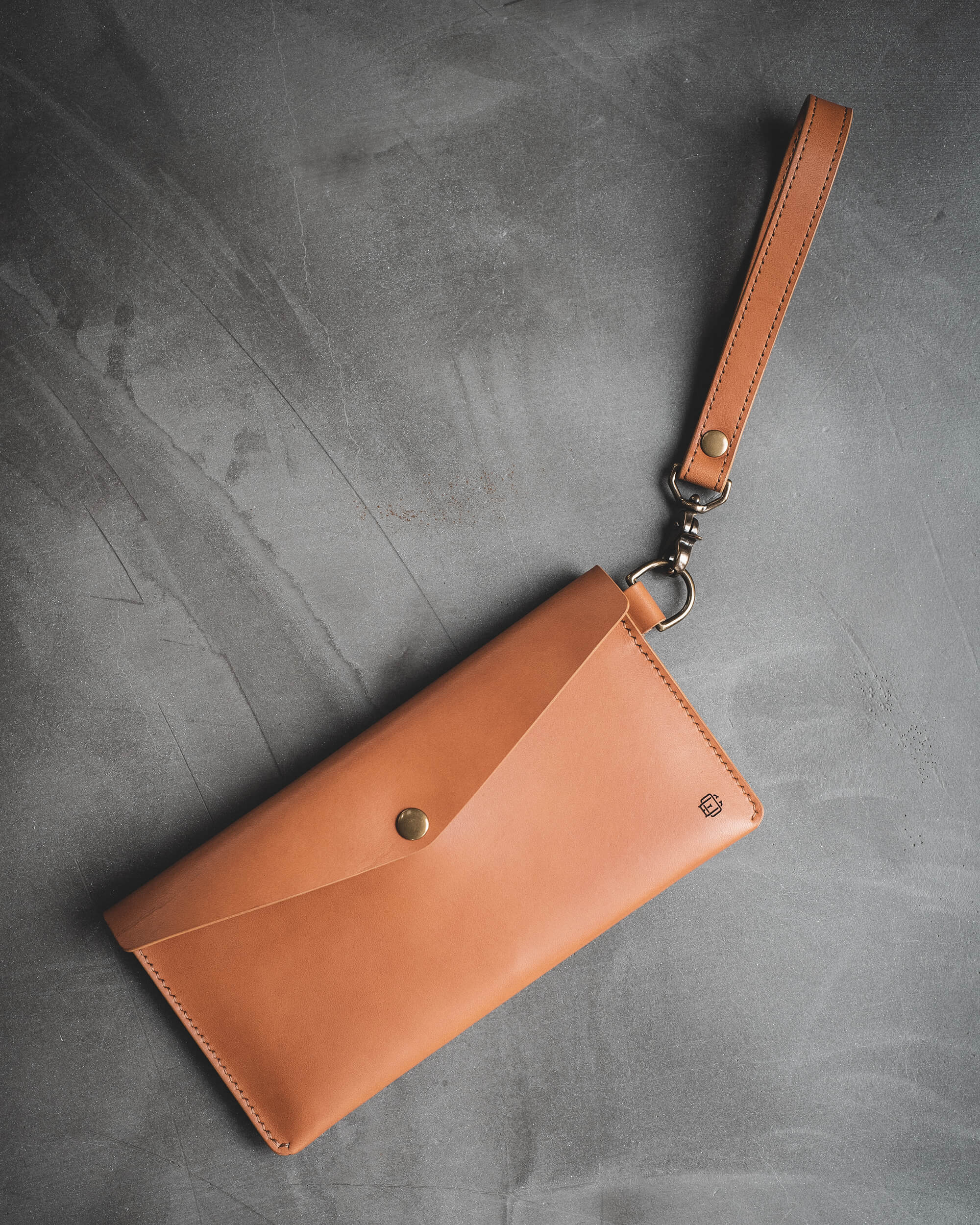 leather envelope clutch